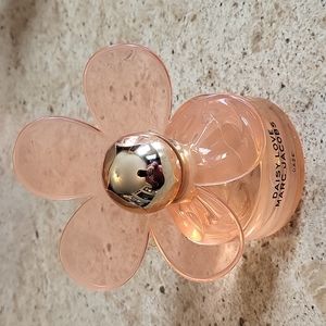 Marc Jacobs Daisy love